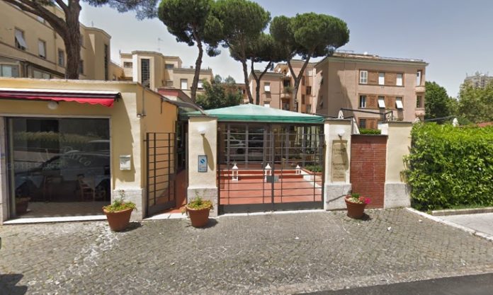 riapre il ristorante